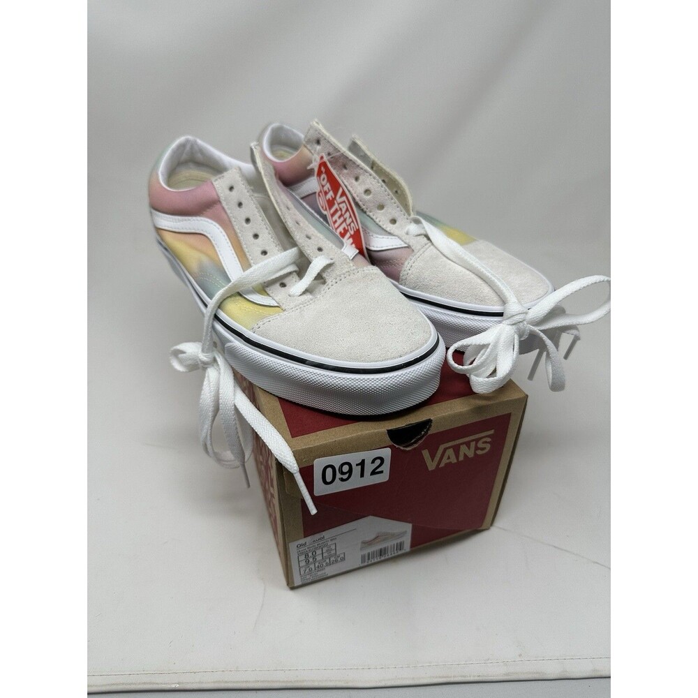 NEW Vans Women’s Skate Shoe Rainbow Size 9.5 New Suede Toe